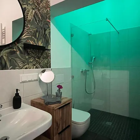 アパート Aner2 Stylische Mit Sauna In Weisser Hirsch