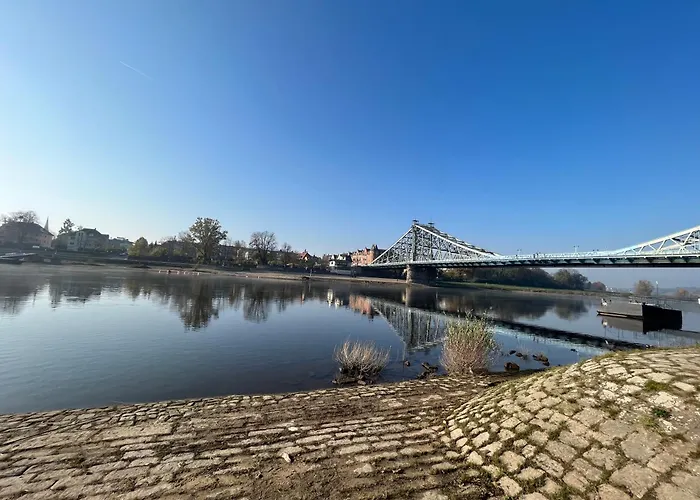 Aner2 Stylische Mit Sauna In Weisser Hirsch Δρέσδη