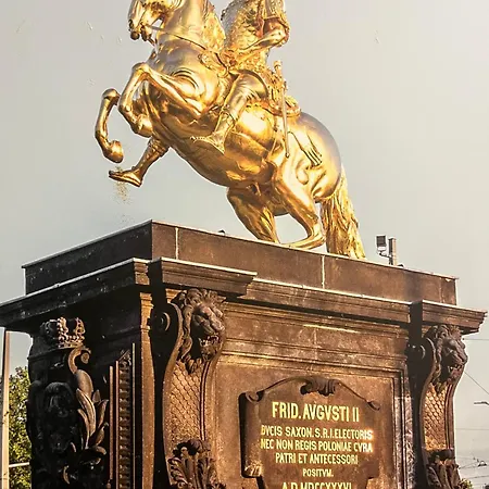 Aner2 Stylische Mit Sauna In Weisser Hirsch * Drezda